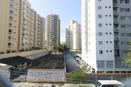 Vista da Sacada da Suíte de apartamento à venda com 3 quartos, 150m² em Vila Valparaíso, Santo André