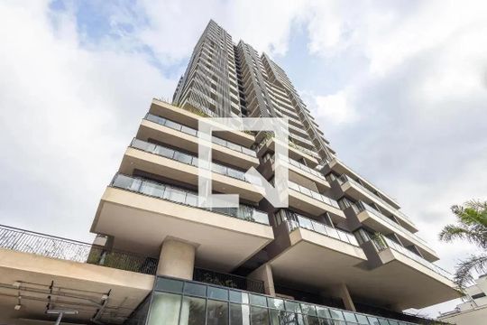 Fachada de apartamento para alugar com 1 quarto, 55m² em Pinheiros, São Paulo