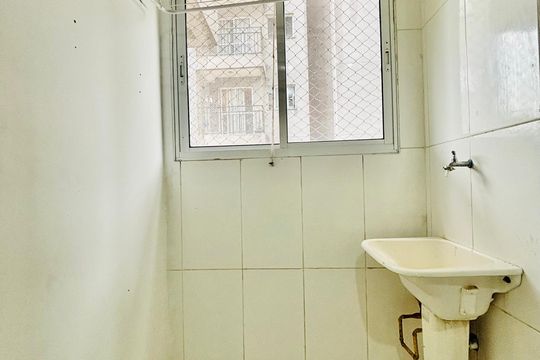 Lavanderia de apartamento à venda com 2 quartos, 54m² em Jardim Professor Benoa, Barueri