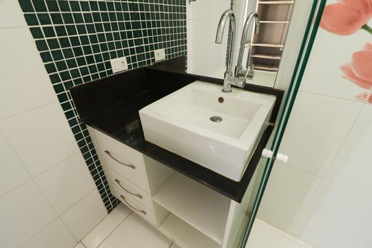 Banheiro da Suíte de apartamento para alugar com 2 quartos, 77m² em Mandaqui, São Paulo