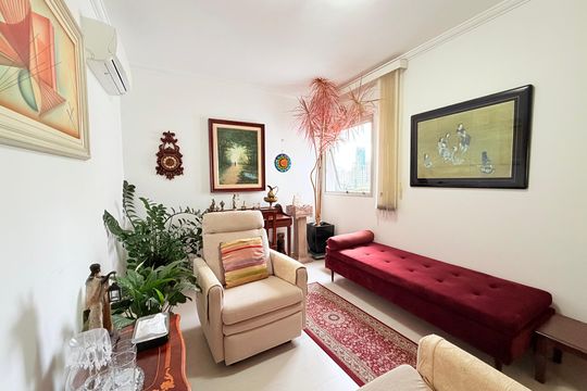 Quarto 1 de apartamento à venda com 4 quartos, 162m² em Vila Cordeiro, São Paulo