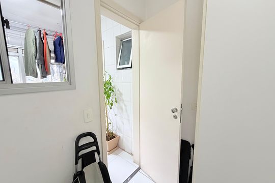 Quarto de serviço de apartamento à venda com 4 quartos, 162m² em Vila Cordeiro, São Paulo
