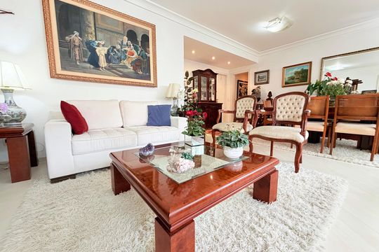 Sala de apartamento à venda com 4 quartos, 162m² em Vila Cordeiro, São Paulo