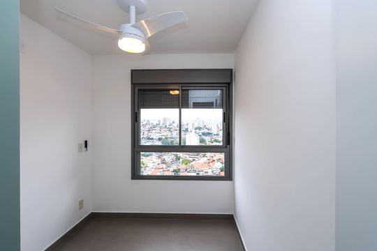 Quarto 2 de apartamento para alugar com 2 quartos, 56m² em Vila Dom Pedro I, São Paulo