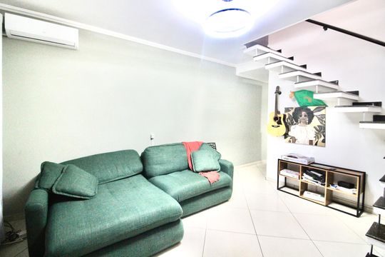 Casa para alugar com 3 quartos, 253m² em Jardim Brasilia (zona Leste), São Paulo