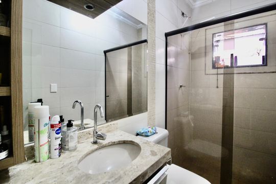 Banheiro da Suíte 1 de casa para alugar com 3 quartos, 253m² em Jardim Brasilia (zona Leste), São Paulo