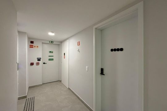 Hall Apartamento de apartamento para alugar com 2 quartos, 46m² em Santo Amaro, São Paulo