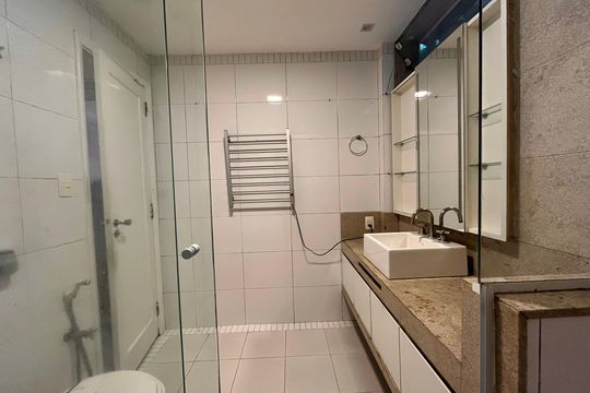 Apartamento para alugar com 2 quartos, 130m² em Jardim Botânico, Rio de Janeiro
