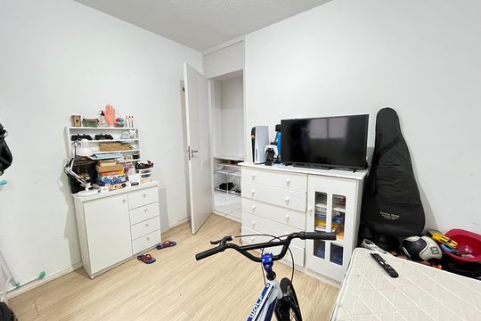 Quarto 2 de apartamento à venda com 2 quartos, 43m² em Itanhangá, Rio de Janeiro
