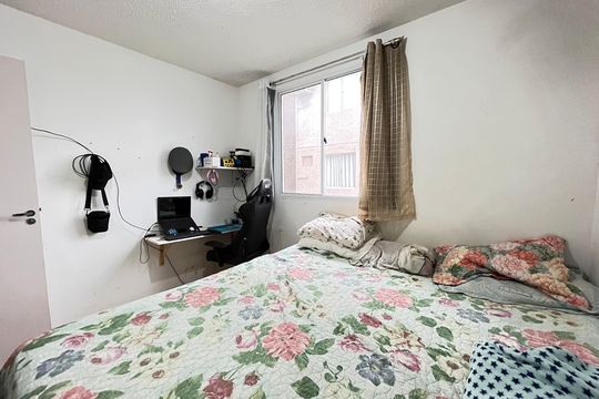 Quarto 1 de apartamento à venda com 2 quartos, 43m² em Itanhangá, Rio de Janeiro