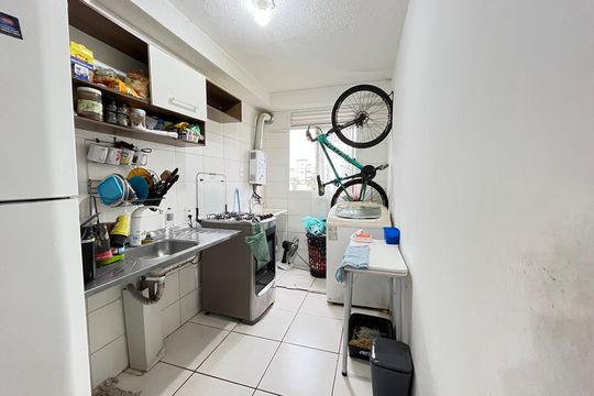 Cozinha de apartamento à venda com 2 quartos, 43m² em Itanhangá, Rio de Janeiro