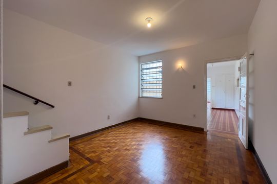Sala de jantar de casa para alugar com 3 quartos, 210m² em Jardim da Gloria, São Paulo