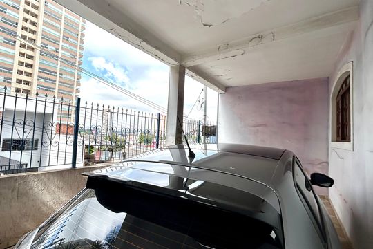 Garagem de casa à venda com 3 quartos, 160m² em Jardim Barbosa, Guarulhos