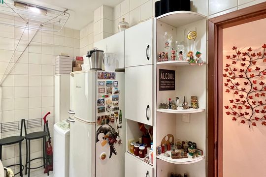Apartamento à venda com 2 quartos, 55m² em Sagrada Família, Belo Horizonte