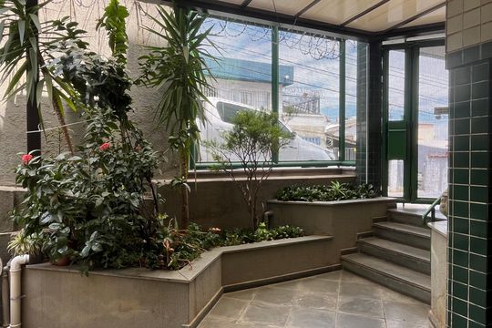 Apartamento à venda com 2 quartos, 55m² em Sagrada Família, Belo Horizonte