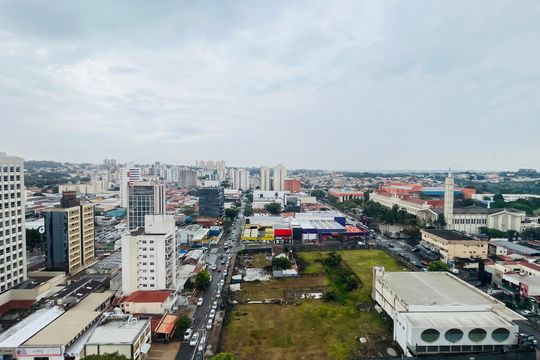 Apartamento para alugar com 2 quartos, 95m² em Taquaral, Campinas