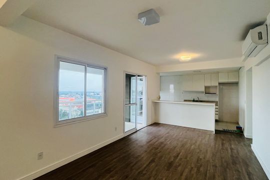 Apartamento para alugar com 2 quartos, 95m² em Taquaral, Campinas