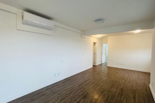 Apartamento para alugar com 2 quartos, 95m² em Taquaral, Campinas