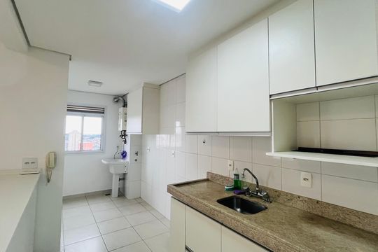 Apartamento para alugar com 2 quartos, 95m² em Taquaral, Campinas
