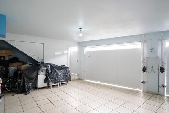 Garagem de casa à venda com 3 quartos, 215m² em Santa Maria, São Caetano do Sul
