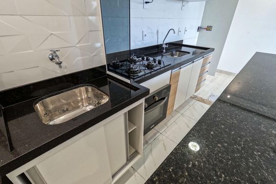 Apartamento para alugar com 2 quartos, 42m² em Jardim Almanara, São Paulo
