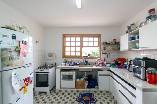Cozinha de casa para alugar com 2 quartos, 230m² em Parque Jabaquara, São Paulo