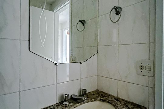 Banheiro de apartamento para alugar com 3 quartos, 72m² em Vila Gomes Cardim, São Paulo