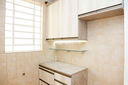 Cozinha de apartamento à venda com 3 quartos, 73m² em Menino Deus, Porto Alegre