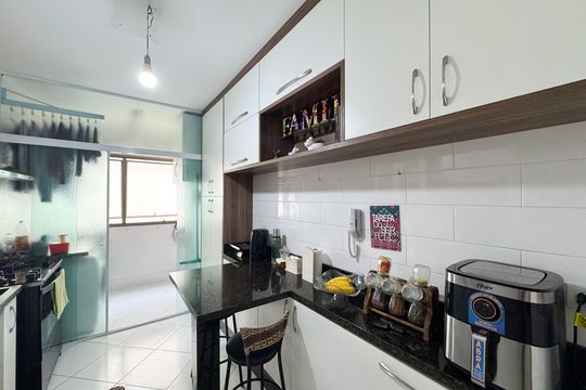 Cozinha de apartamento à venda com 3 quartos, 78m² em Nova Petrópolis, São Bernardo do Campo