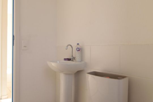 Banheiro Social de apartamento para alugar com 2 quartos, 43m² em Trevo, Belo Horizonte