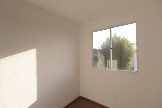 Quarto 1 de apartamento para alugar com 2 quartos, 43m² em Trevo, Belo Horizonte