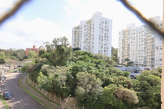 Vista da Sala de apartamento para alugar com 3 quartos, 68m² em Jardim Carvalho, Porto Alegre