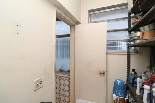 Quarto de Serviço de apartamento à venda com 3 quartos, 74m² em Tauá, Rio de Janeiro