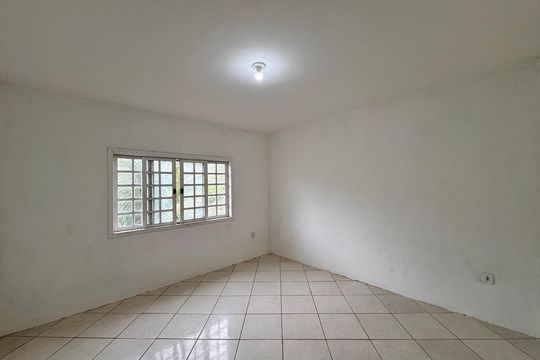 Quarto 1 de casa de condomínio para alugar com 2 quartos, 90m² em Ilha de Guaratiba, Rio de Janeiro