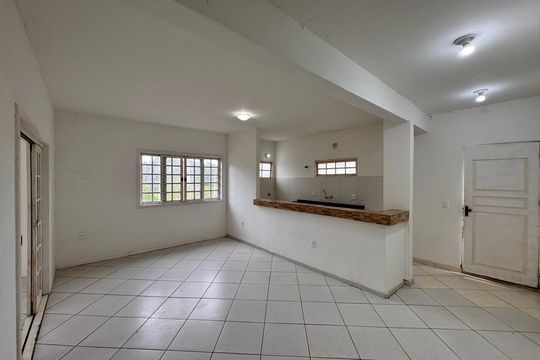 Casa de Condomínio para alugar com 2 quartos, 90m² em Ilha de Guaratiba, Rio de Janeiro