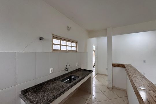 Cozinha e Área de Serviço de casa de condomínio para alugar com 2 quartos, 90m² em Ilha de Guaratiba, Rio de Janeiro