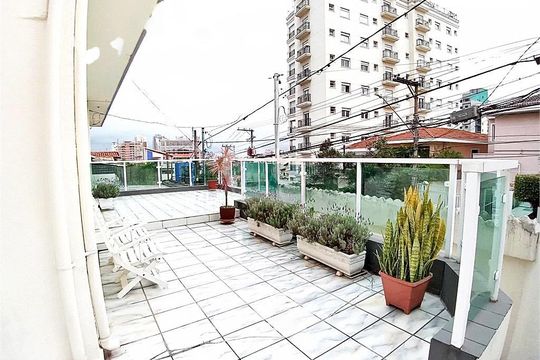 Casa à venda com 13 quartos, 686m² em Jardim São Paulo, São Paulo