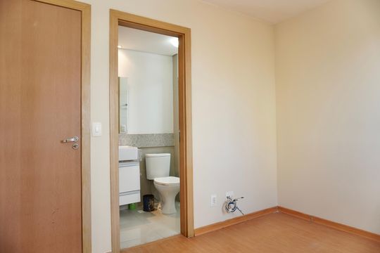 Suíte 2 de apartamento para alugar com 2 quartos, 76m² em Colégio Batista, Belo Horizonte