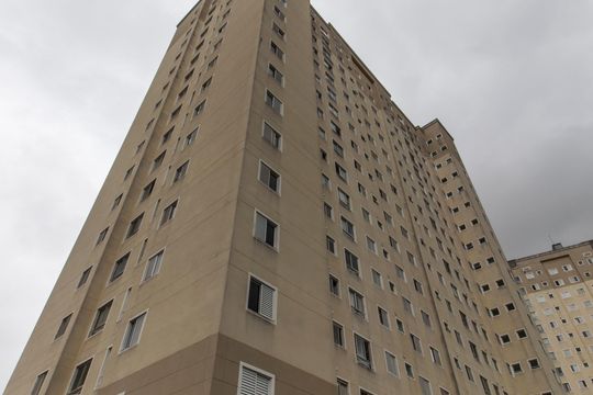 Fachada de apartamento à venda com 2 quartos, 61m² em Vila Iracema, Barueri