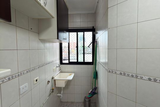 Cozinha e Área de Serviço de apartamento para alugar com 2 quartos, 129m² em Vila Iracema, São Bernardo do Campo