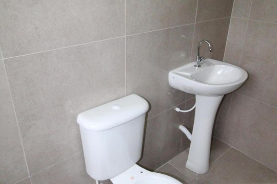 Banheiro da Suíte de apartamento para alugar com 3 quartos, 127m² em Vila Betania, São José dos Campos