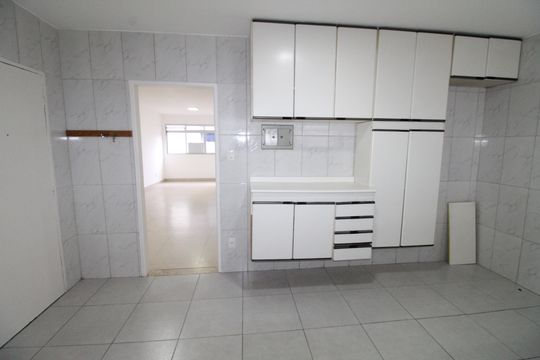 Cozinha de apartamento para alugar com 3 quartos, 127m² em Vila Betania, São José dos Campos