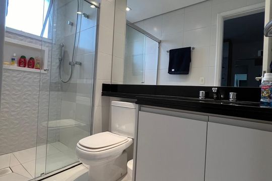 Banheiro de apartamento à venda com 4 quartos, 142m² em Vila Morumbi, São Paulo