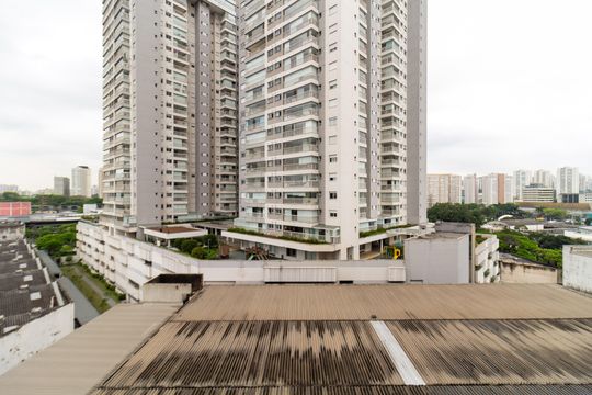Vista da Sala de apartamento para alugar com 1 quarto, 32m² em Barra Funda, São Paulo