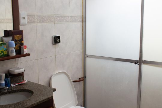 Banheiro de casa à venda com 2 quartos, 210m² em Santo Amaro, São Paulo
