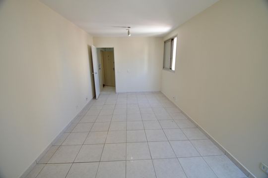 Quarto de kitnet/studio para alugar com 1 quarto, 45m² em Centro, Campinas