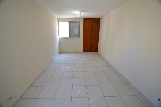Kitnet/Studio para alugar com 1 quarto, 45m² em Centro, Campinas