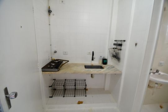 Cozinha de kitnet/studio para alugar com 1 quarto, 45m² em Centro, Campinas