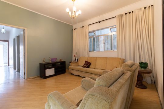 Casa para alugar com 3 quartos, 230m² em Cursino, São Paulo