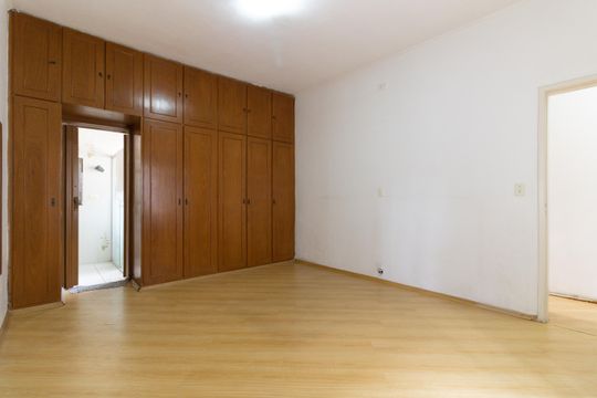 Suíte de casa para alugar com 3 quartos, 230m² em Cursino, São Paulo